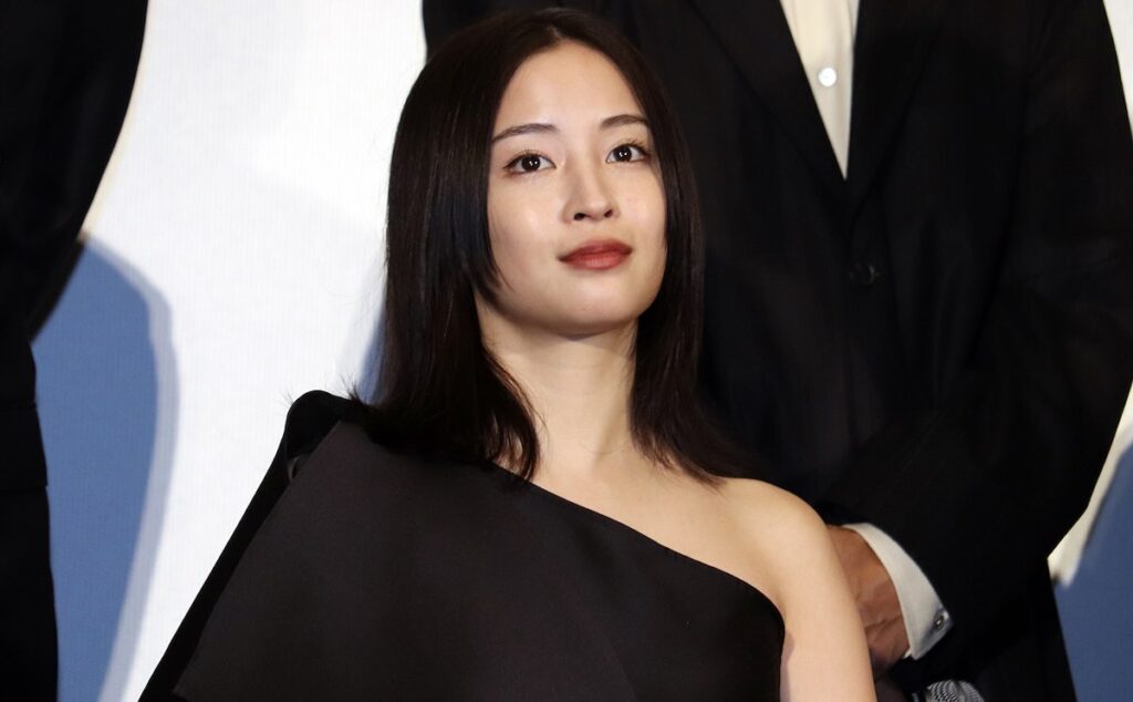 広瀬すず、映画『宝島』東京プレミアにて