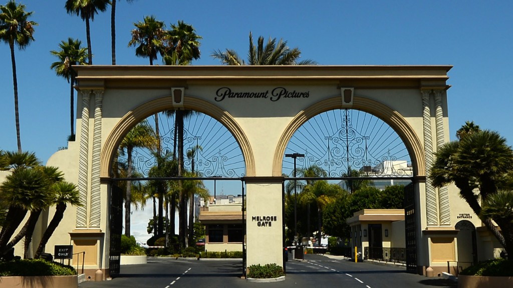 Sony Considers Bid to Buy Paramount Global with Apollo