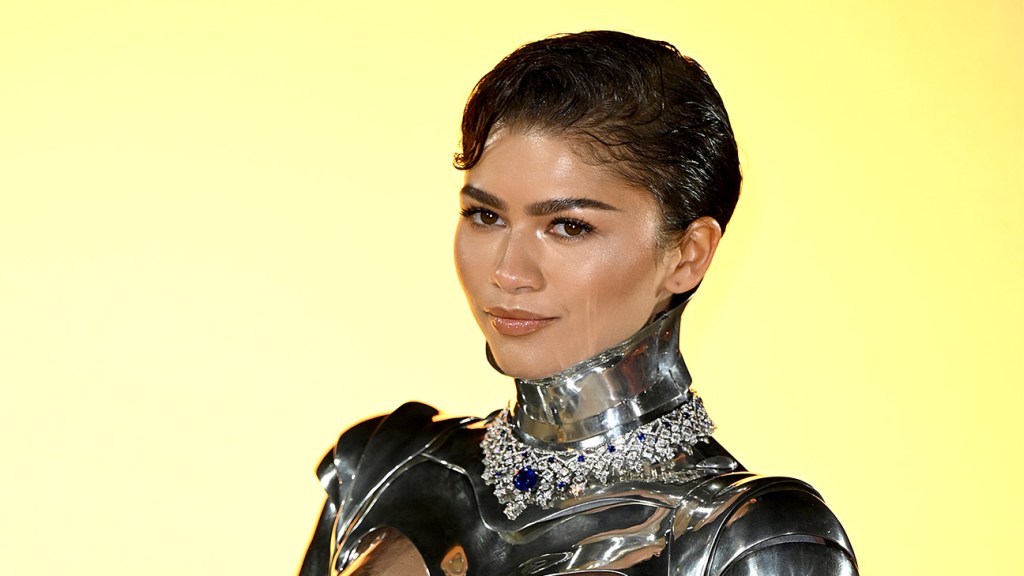 Zendaya Got 'Really Lightheaded' Wearing Viral Mugler Robotic Bodysuit