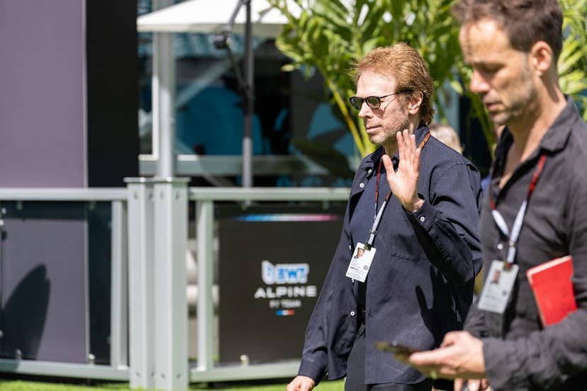  Jerry Bruckheimer making his rounds through the paddock
