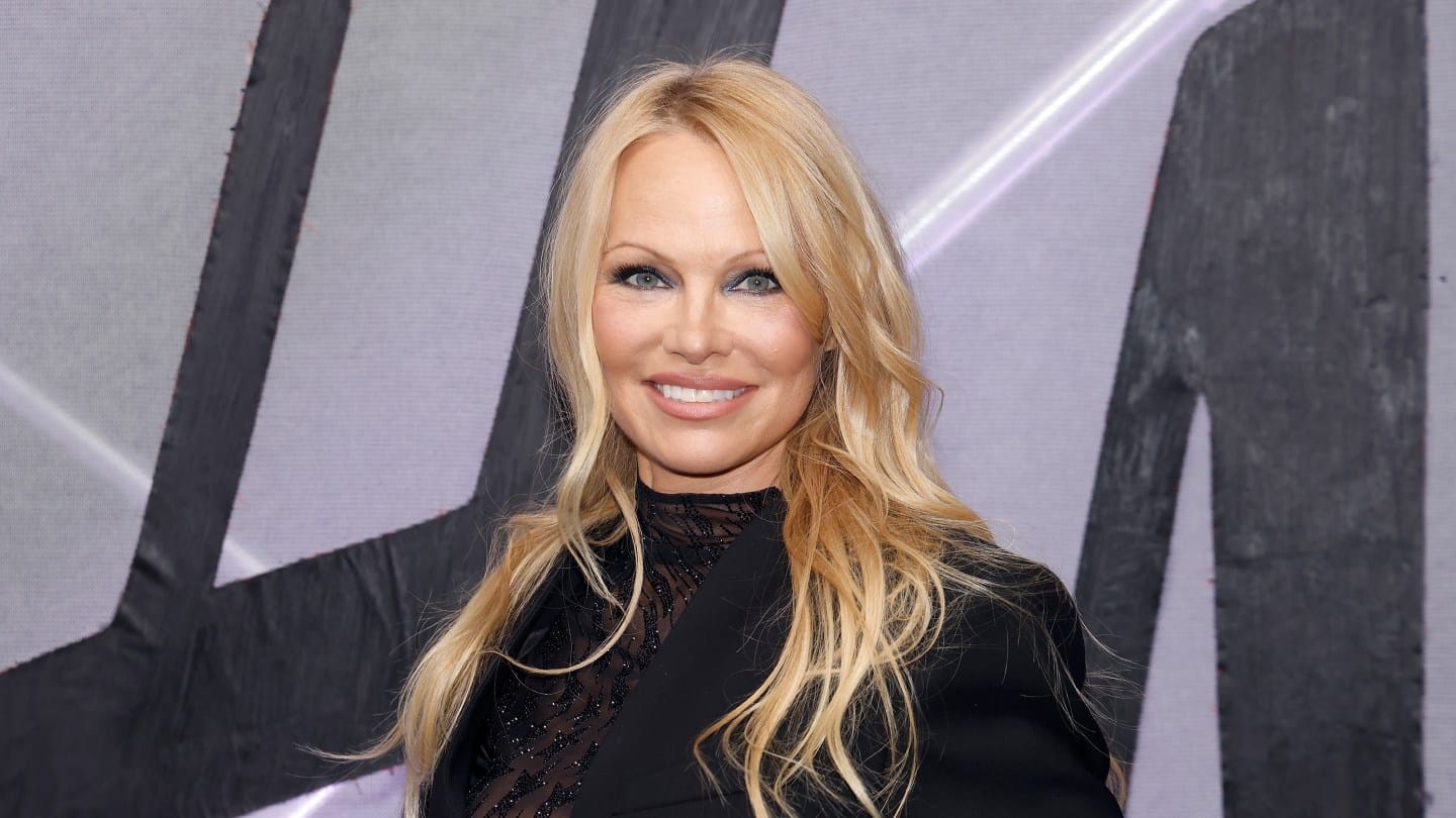 Pamela Anderson to Receive Zurich Film Festival's Golden Eye Honor