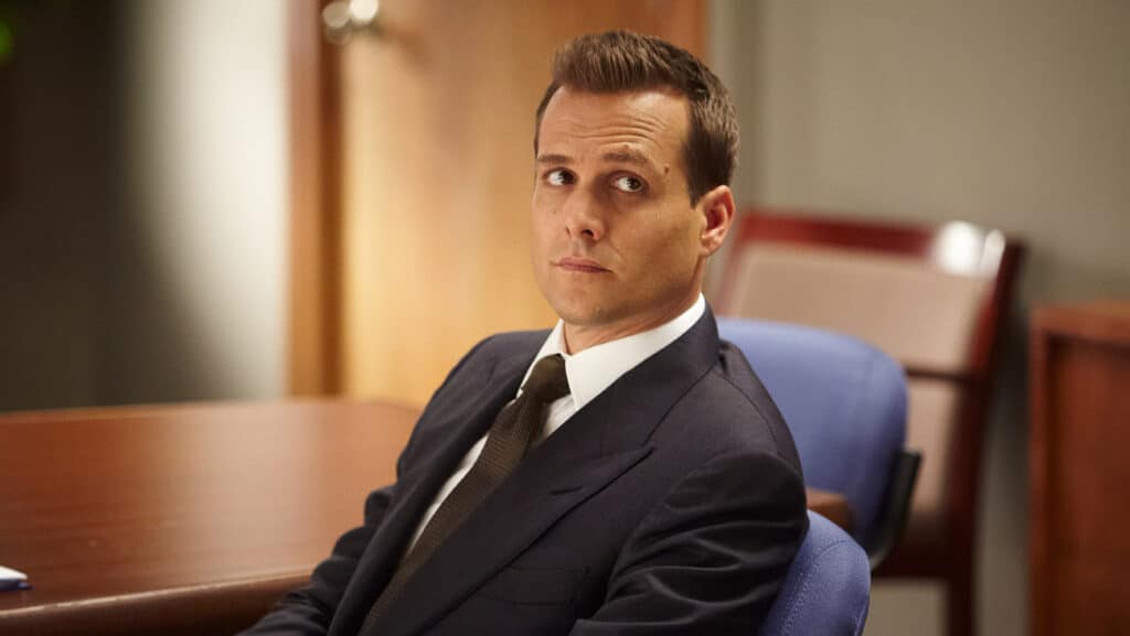 ガブリエル・マクト、『SUITS/スーツ』シーズン3より 写真: USA Network/Courtesy Everett Collection