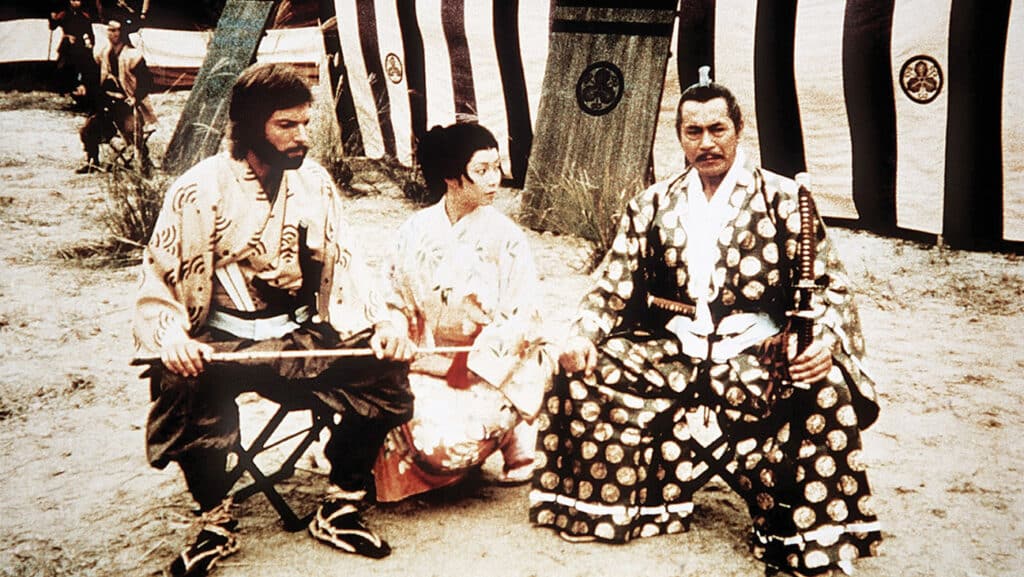 ドラマ『将軍 SHŌGUN』（’80）に出演したリチャード・チェンバレン、島田陽子、三船敏郎 写真: NBC/Courtesy Everett Collection