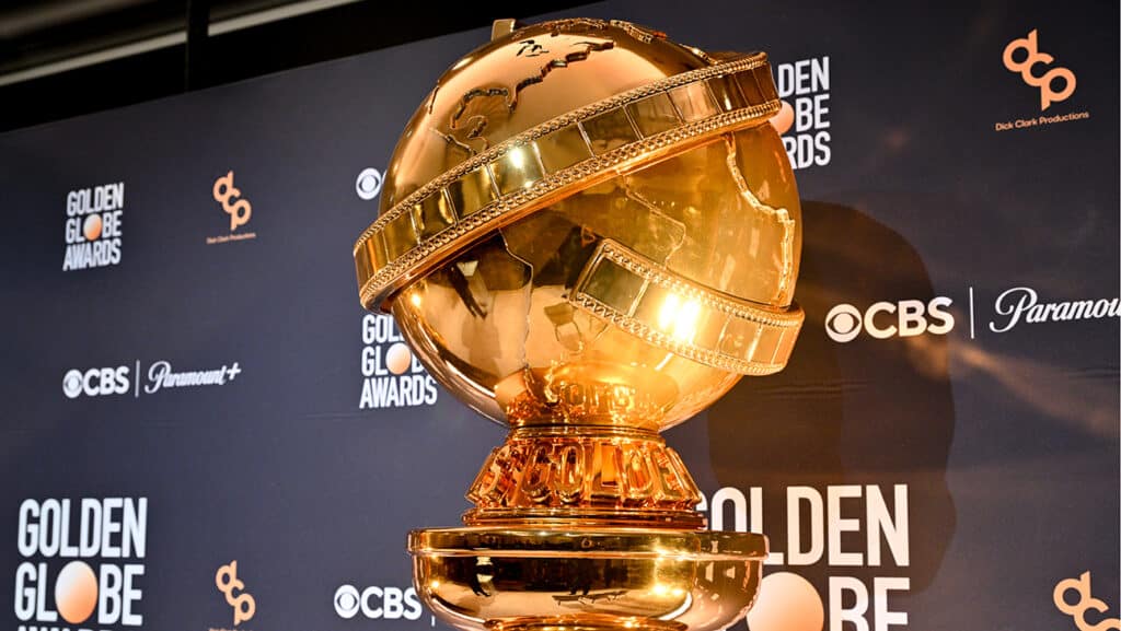 Golden Globes statuette