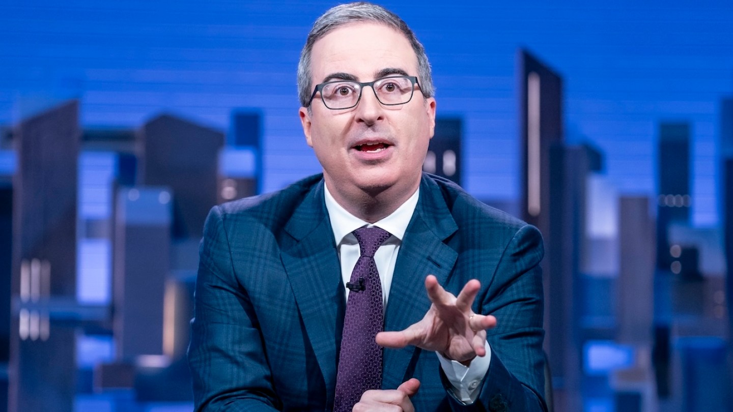 米人気司会者司会者ジョン・オリバー HBO