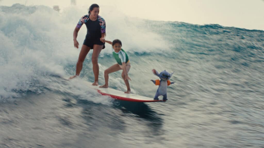(L-R) Sydney Agudong as Nani, Maia Kealoha as Lilo and Stitch in Lilo and Stitch
