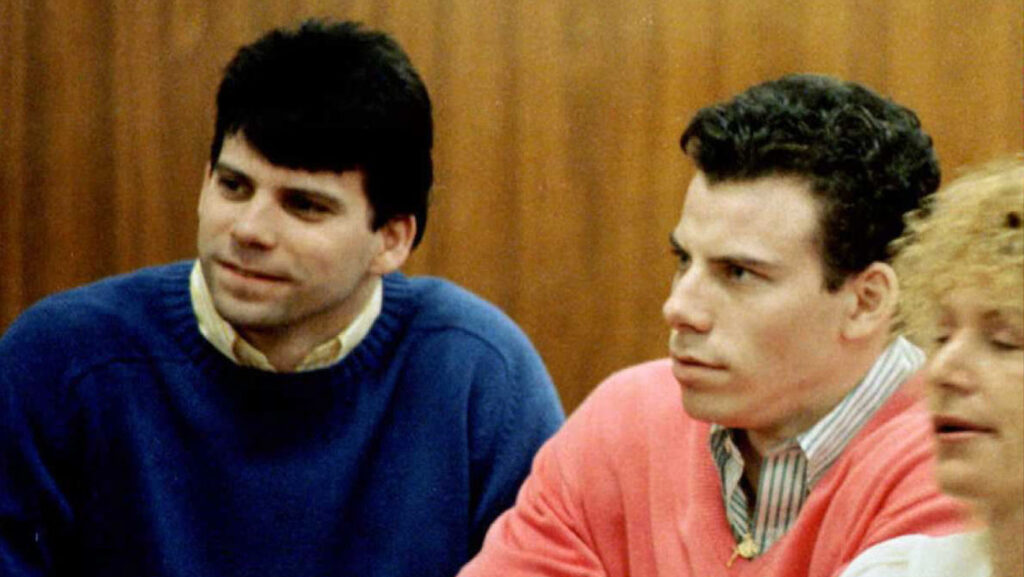 ライル＆エリック・メネンデス、1992年のロサンゼルスでの法廷出廷時（写真：MIKE NELSON/Getty）