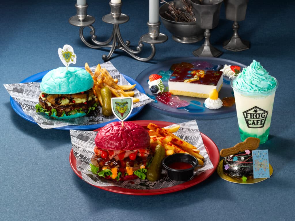 ダームストラングとボーバトンをイメージしたプレミアムバーガー (画像：ワーナー ブラザース スタジオツアー東京 – メイキング・オブ・ハリー・ポッター)