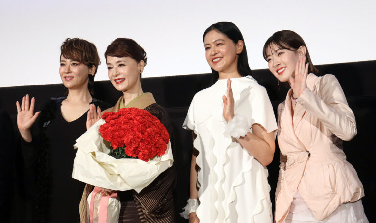 大地真央、初主演映画『ゴッドマザー』で15～92歳を「開き直り」で熱演