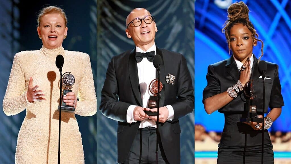 （左から）サラ・スヌーク、フランシス・ジュー、カラ・ヤング 写真：Getty Images