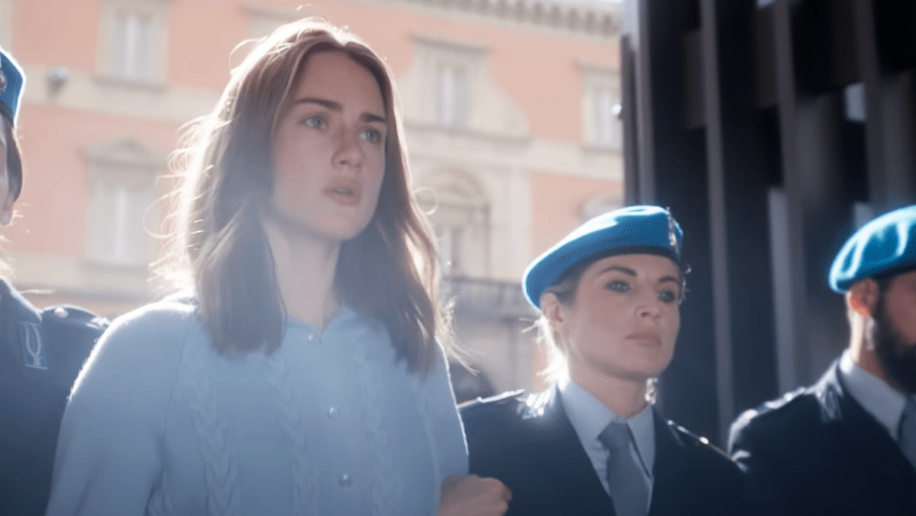 ドラマ『アマンダ ねじれた真実』写真： Hulu