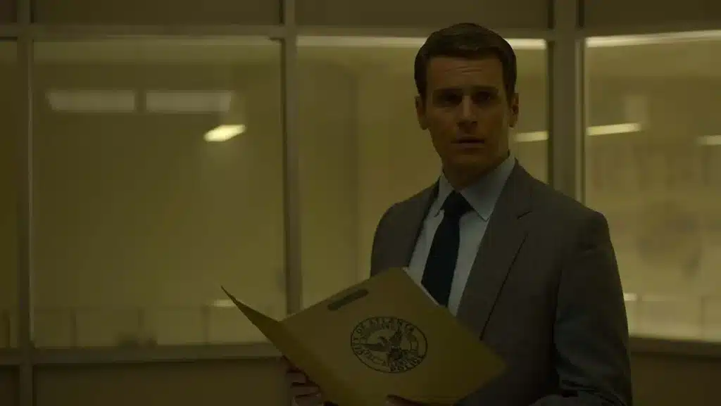 ジョナサン・グロフ（ホールデン・フォード役） COURTESY OF NETFLIX