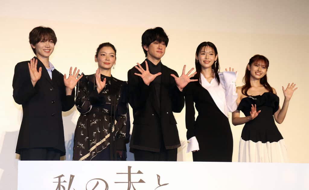 左から七五三掛龍也、田畑智子、横山裕、白石聖、黒崎レイナ ©︎The Hollywood Reporter Japan