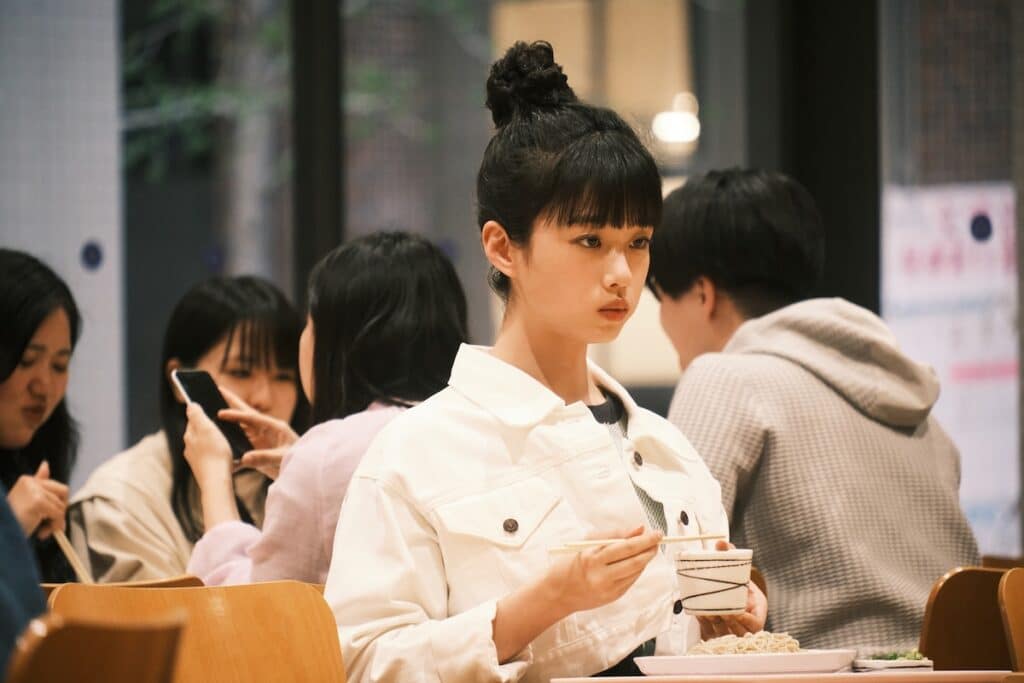 映画 『今日の空が一番好き、とまだ言えない僕は』 河合優実