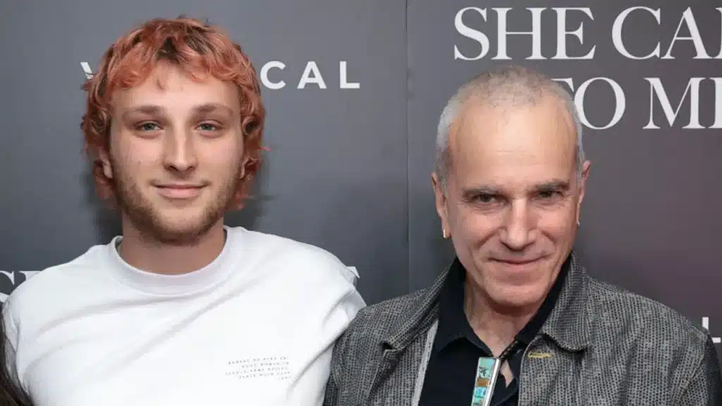 ローナン・デイ＝ルイス（左）とダニエル・デイ＝ルイス 写真： Dimitrios Kambouris/Getty Images