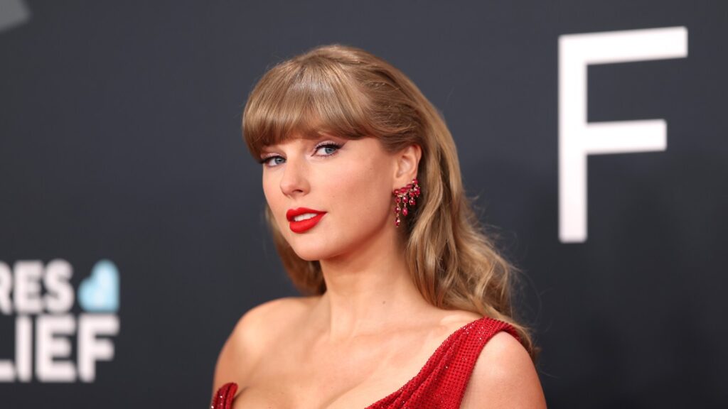 テイラー・スウィフトはニューアルバム「The Life of a Showgirl」を発表します