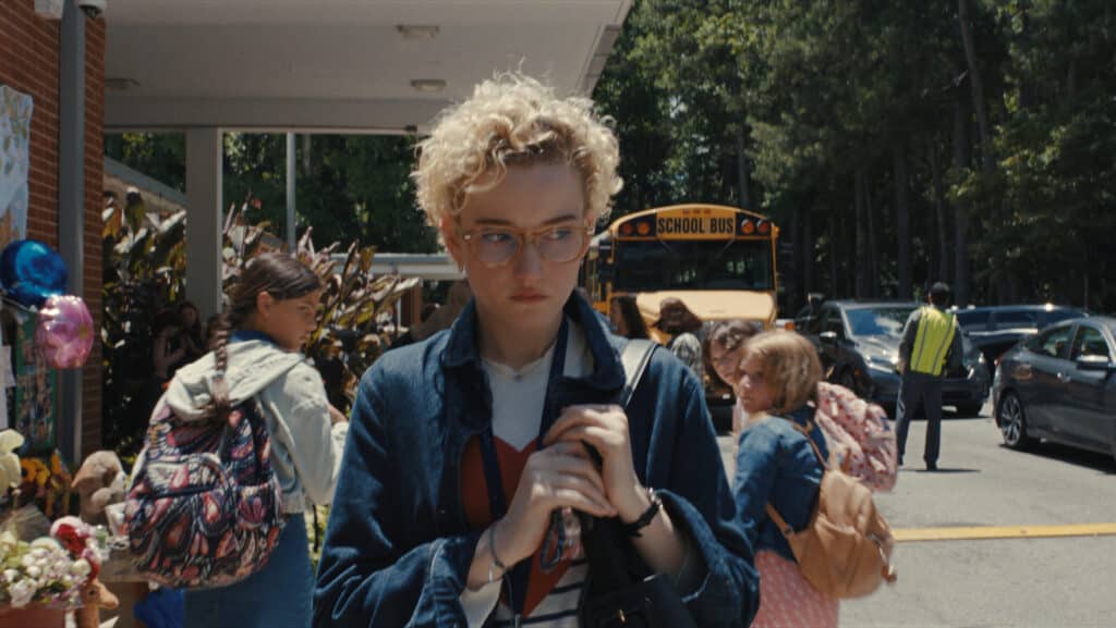 ジュリア・ガーナー、映画『Weapons（原題）』より 写真：Warner Bros. Pictures