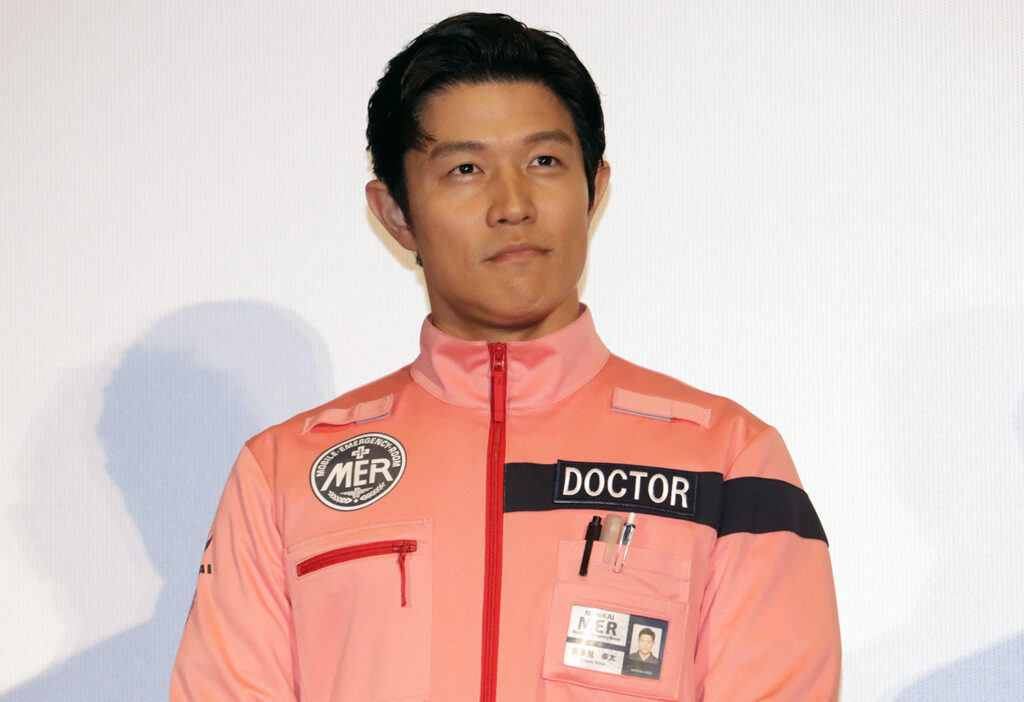 鈴木亮平 ©︎The Hollywood Reporter Japan