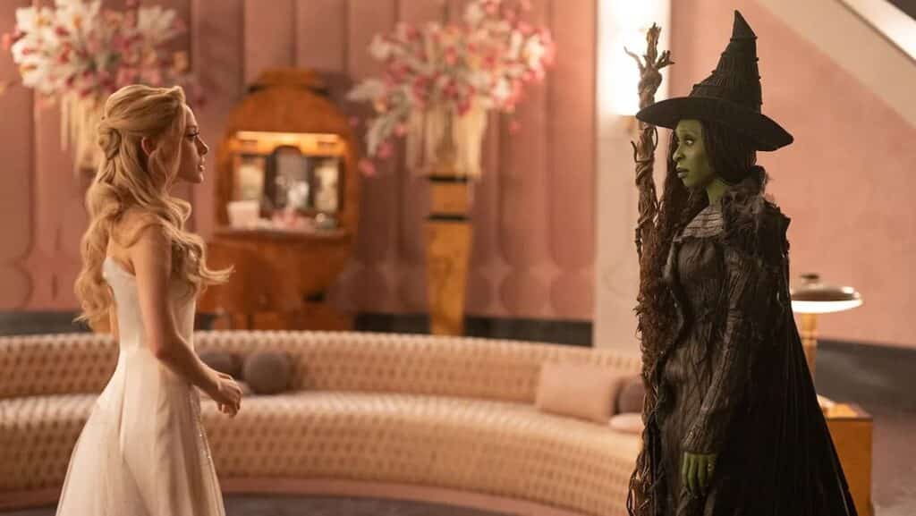 アリアナ・グランデとシンシア・エリヴォ、新作映画『ウィキッド 永遠の約束』より