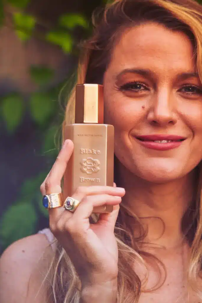 ブレイク・ライヴリーと『Blake Brown』の製品 写真：Courtesy of Brand