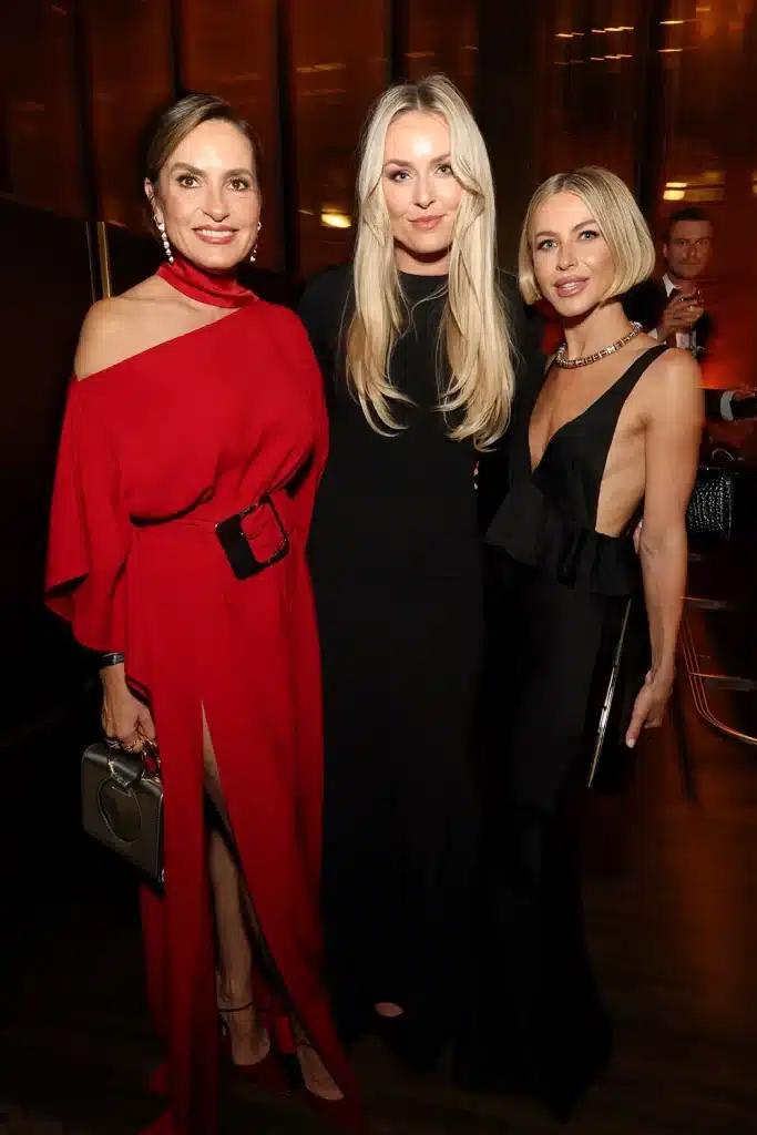 第4回「Caring for Women」ディナーに登場したマリスカ・ハージティ、リンゼイ・ボン、ジュリアン・ハフ 写真：Courtesy of Kering/Getty