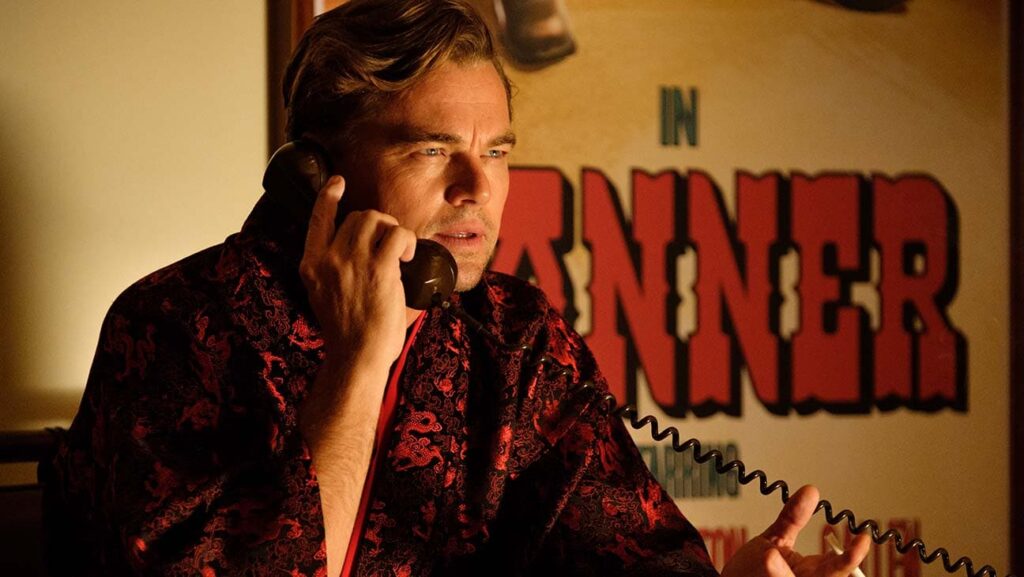 レオナルド ディカプリオ 出演映画『ワンス・アポン・ア・タイム・イン・ハリウッド』より 写真：Courtesy of Columbia Pictures