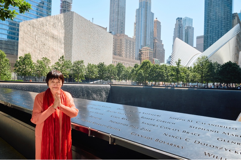Yogmata Keiko Aikawa offering prayers at Ground Zero, New York