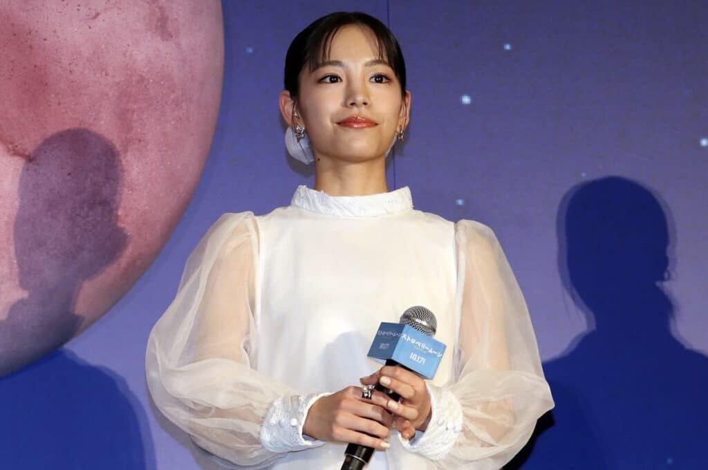 當真あみ、映画『ストロベリームーン 余命半年の恋』完成披露試写会にて