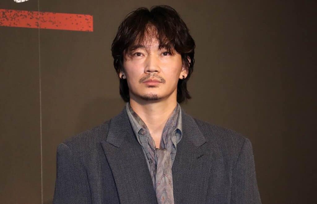 映画『愚か者の身分』出演、綾野剛