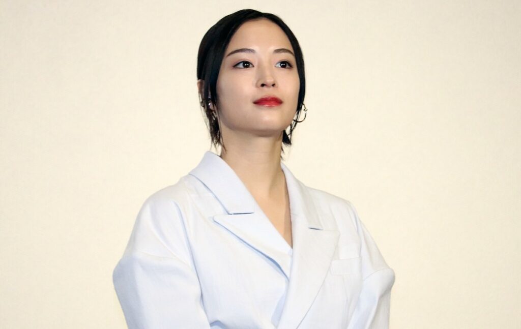 『遠い山なみの光』主演の広瀬すず