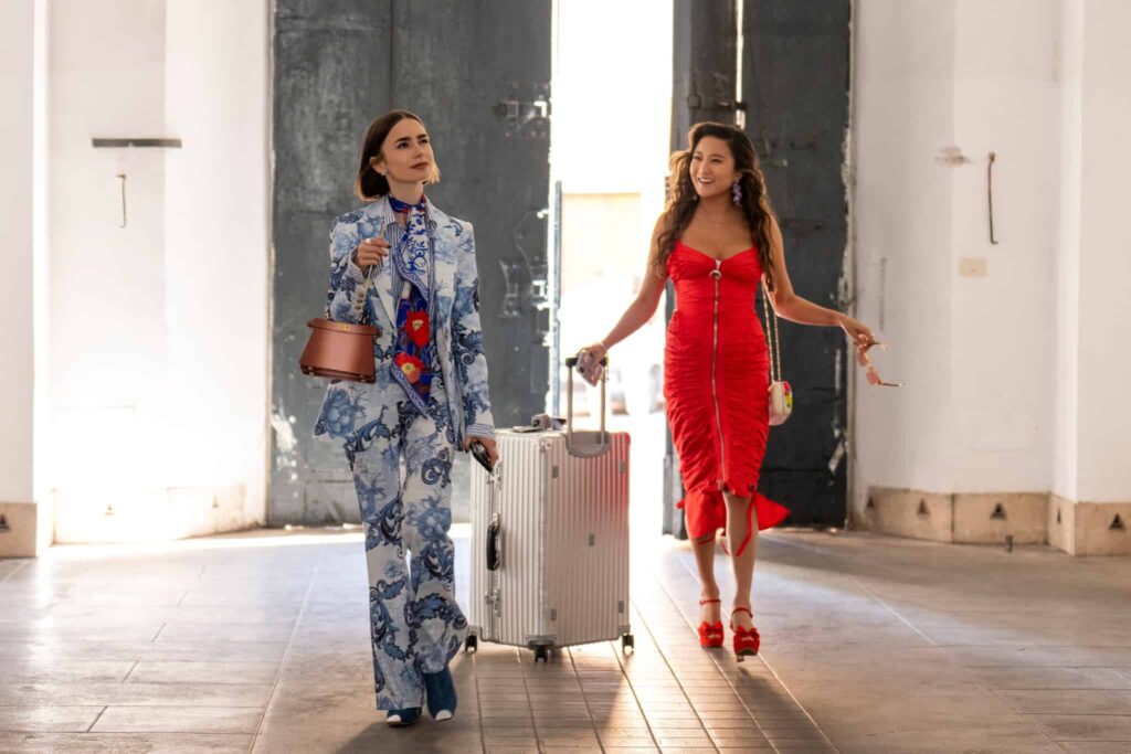 『エミリー、パリへ行く』シーズン5より 写真：Netflix