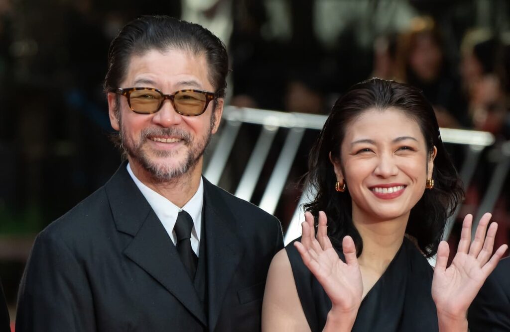 浅野忠信、瀧内公美=2024年の東京国際映画祭初日のレッドカーペットにて 写真：Getty