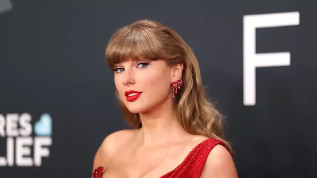 テイラー・スウィフト、2025年のグラミー賞授賞式にて 写真：Matt Winkelmeyer/Getty Images for The Recording Academy