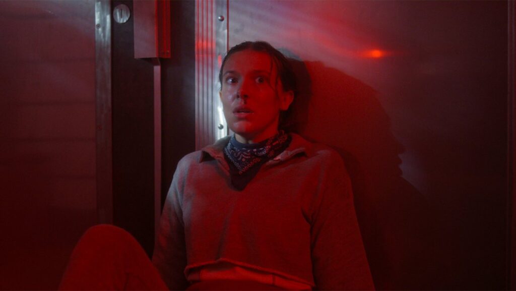 ミリー・ボビー・ブラウン、『ストレンジャー・シングス 未知の世界』シーズン5より 写真：Netflix