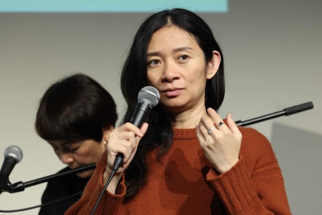 ウィメンズ・エンパワーメント・トーク「ハー・ゲイズ」に登壇したクロエ・ジャオ監督 ©2025 TIFF