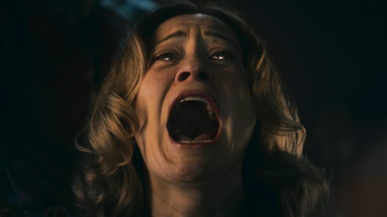 映画『シェルビー・オークス』より © 2024 SHELBY OAKS LLC All Rights Reserved