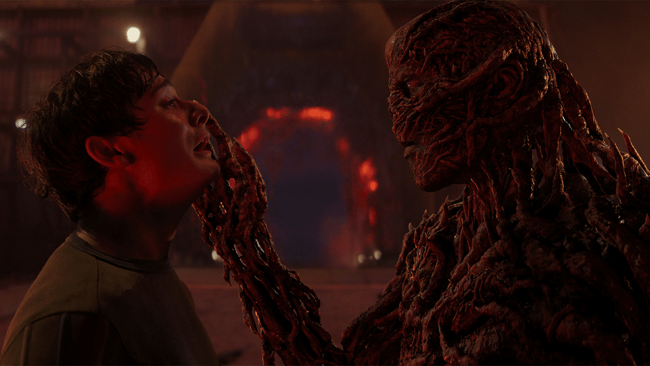 ノア・シュナップとジェイミー・キャンベル・バウアー、『ストレンジャー・シングス 未知の世界』シーズン5より 写真：Netflix