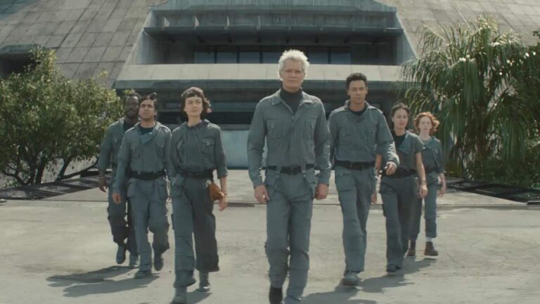 ドラマ『エイリアン：アース』より