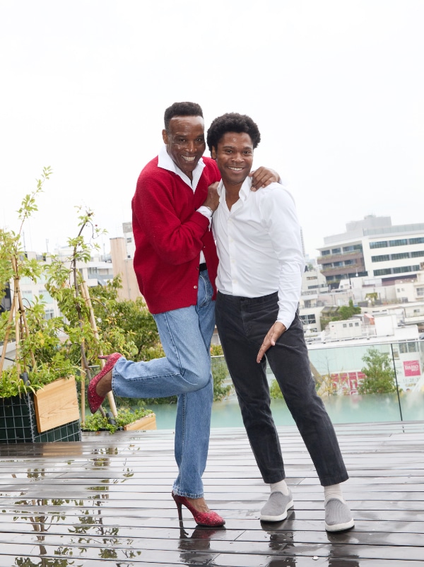 プロデューサーのスティーブン・ヘインズと、ジミー・ハーロッド Photo: Ryo Tateoka