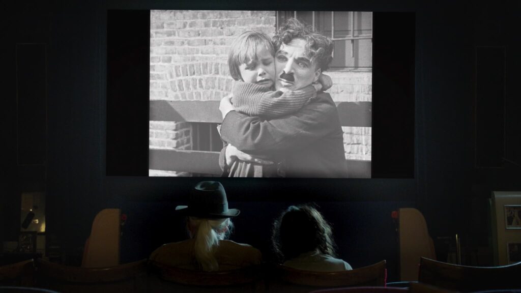 映画『チャップリン』より ©The Caravan Trail, A.I.E, Kwanon Films Limited, and Submarine Sublime 2024
Charlie Chaplin™ © Bubbles Incorporated S