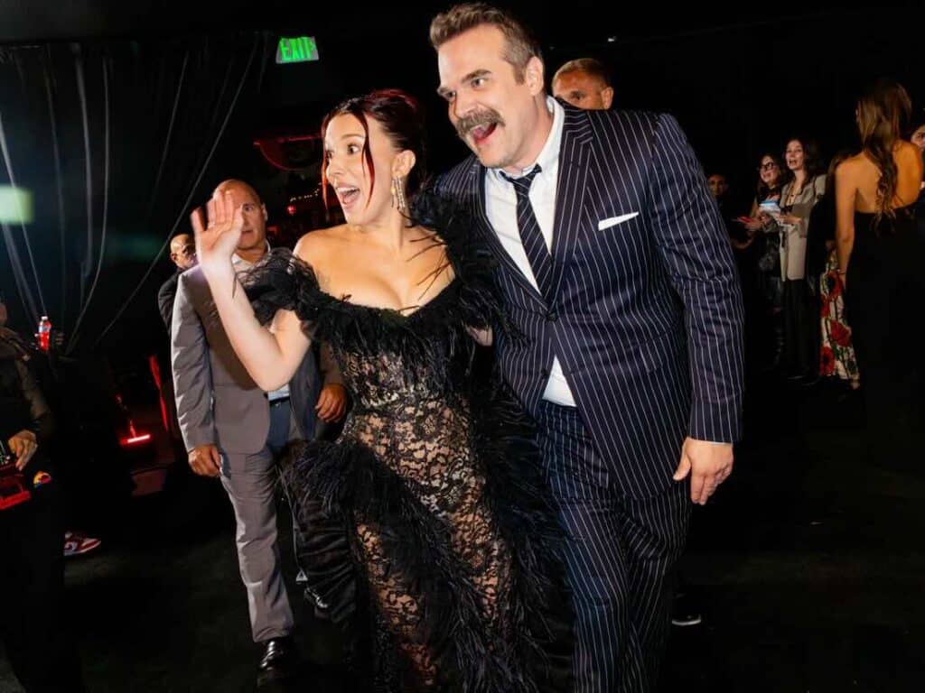 ミリー・ボビー・ブラウン、デヴィッド・ハーバー