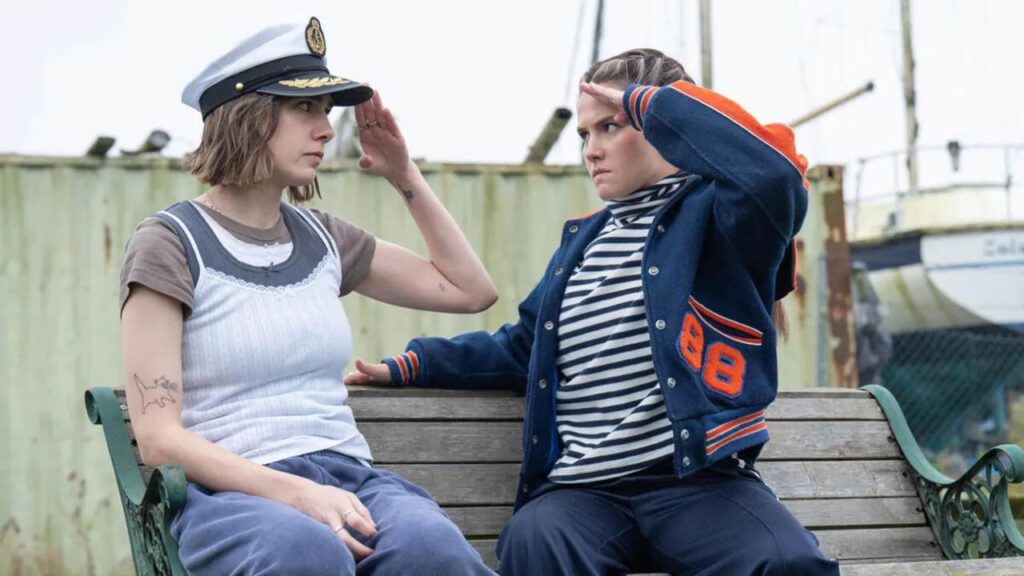 『サッチ・ブレイブ・ガールズ(原題:Such Brave Girls)』 写真:Hulu