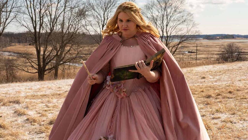 『フェアリー・ゴッドマザー』より 写真:K.C. Bailey