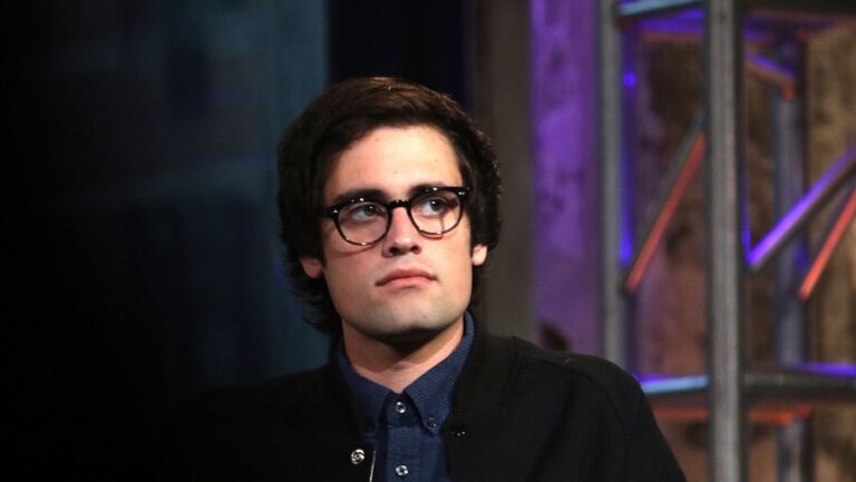 ロブ・ライナー監督夫妻殺人事件で逮捕された、息子のニック・ライナー