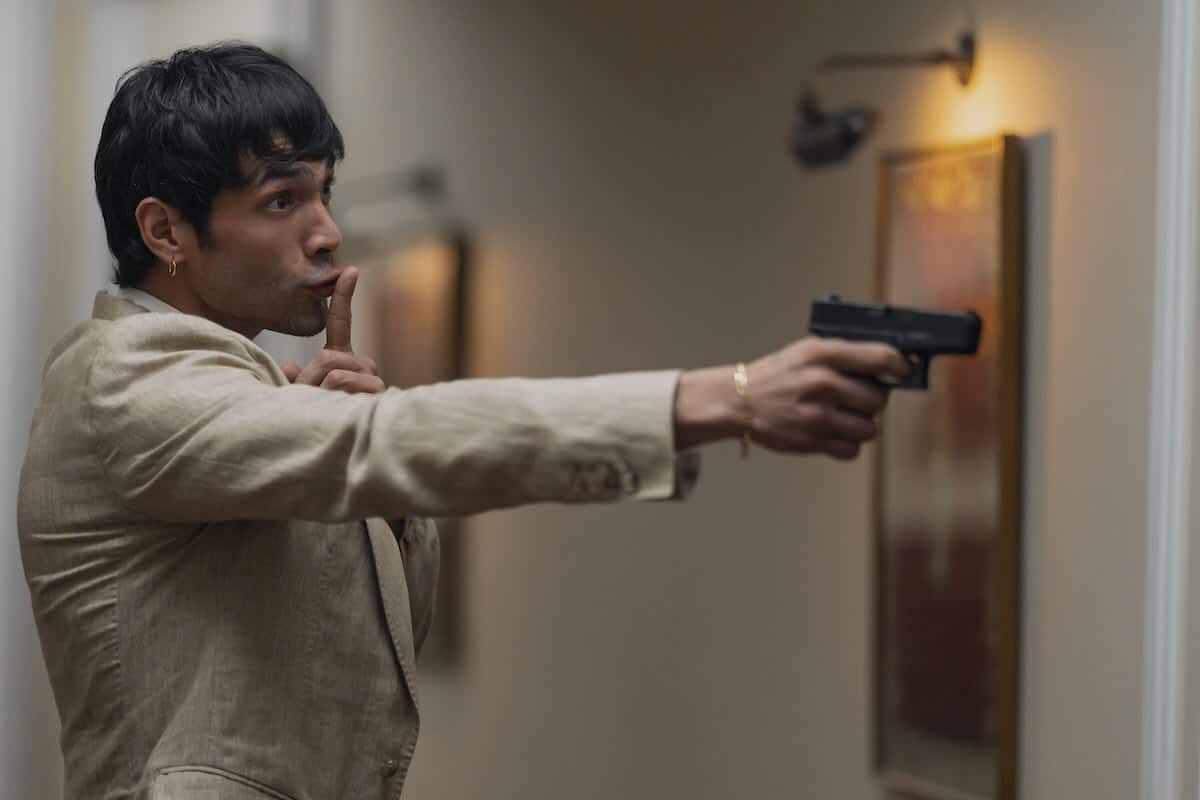 ディエゴ・カルバ、プライムビデオドラマ『ナイト・マネジャー』シーズン2より