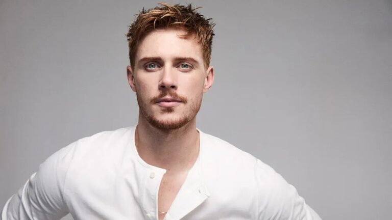 Netflixシリーズ『オレたちブーツ』で、サリバン軍曹役を演じた英国俳優のマックス・パーカー 写真：David Reiss