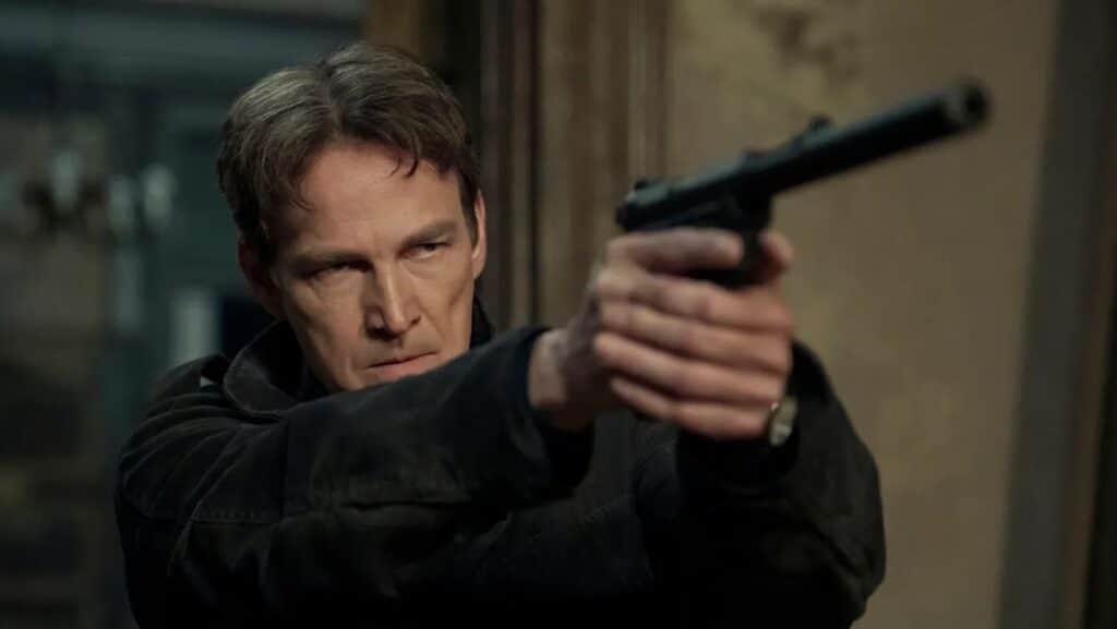 スティーヴン・モイヤー、『ナイト・エージェント』シーズン3より 写真:Netflix