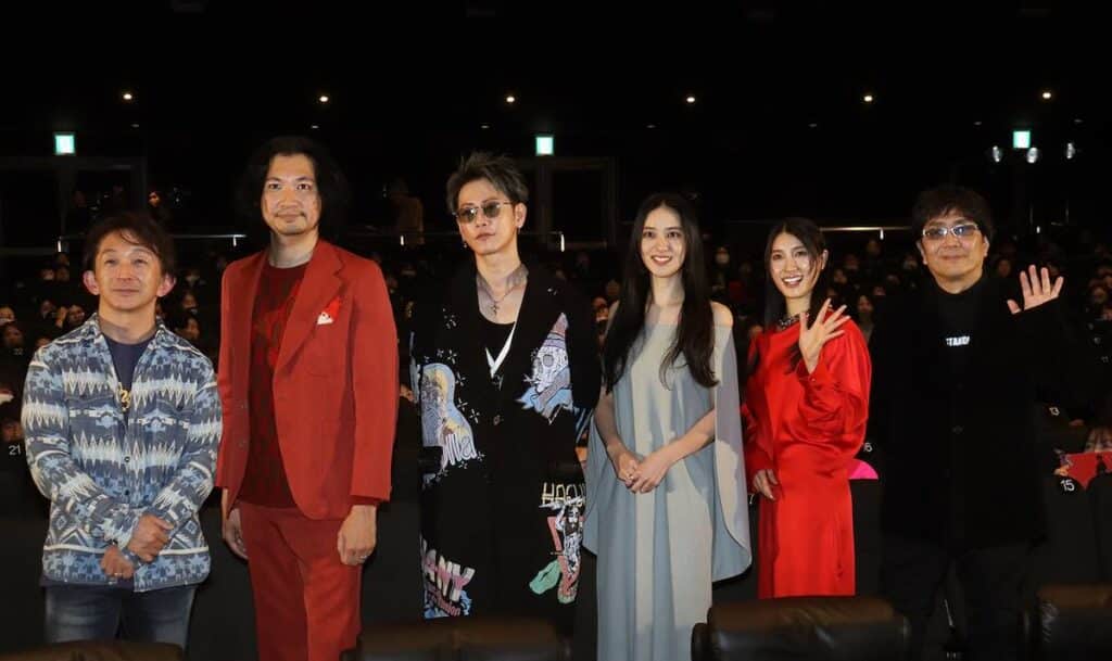 （左から）谷垣健治アクション監督、青木崇高、佐藤健、武井咲、土屋太鳳、大友啓史監督