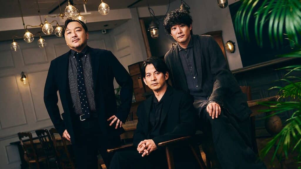 (左から)『イクサガミ』原作者の今村翔吾、岡田准一、藤井道人監督 写真:TAKAHIRO MURAKAMI/Netflix