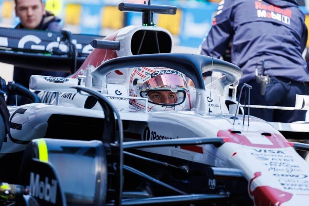 max verstappen japanese gp pole